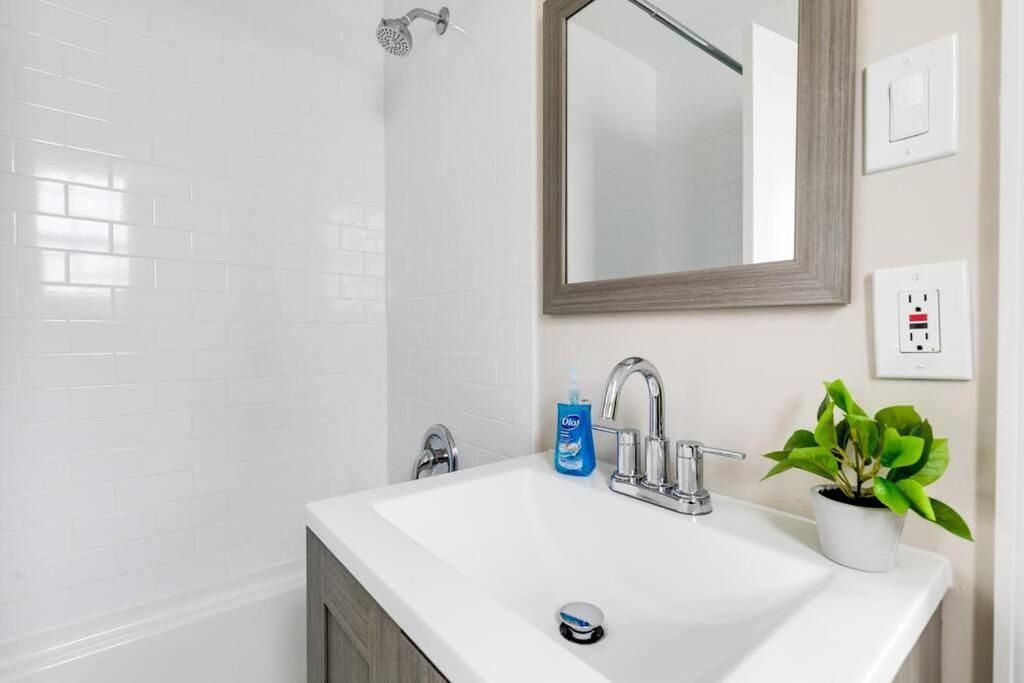 Rva Cottage Cozy & Spacious Near Downtown Ρίτσμοντ Εξωτερικό φωτογραφία