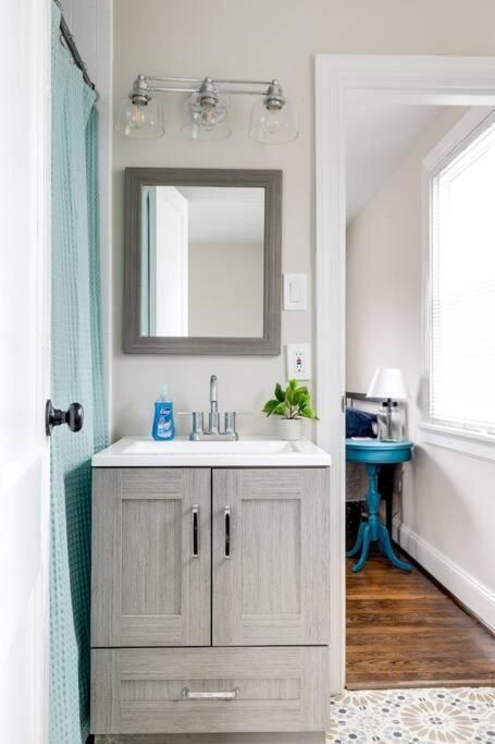 Rva Cottage Cozy & Spacious Near Downtown Ρίτσμοντ Εξωτερικό φωτογραφία